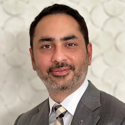 Dr. Karan Bhalla, MDS Orthodontics.